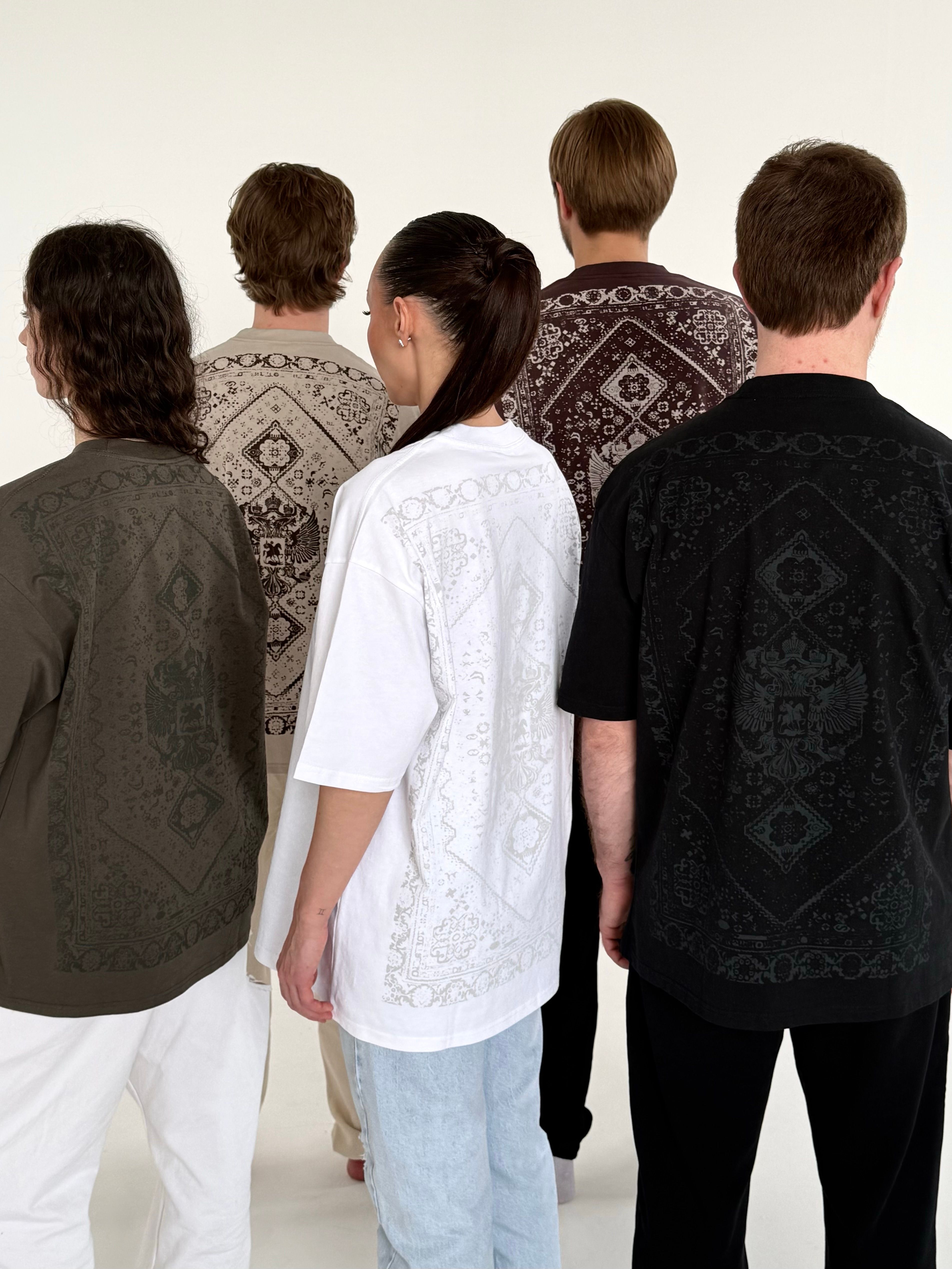 Футболка-ковер в цвете хаки