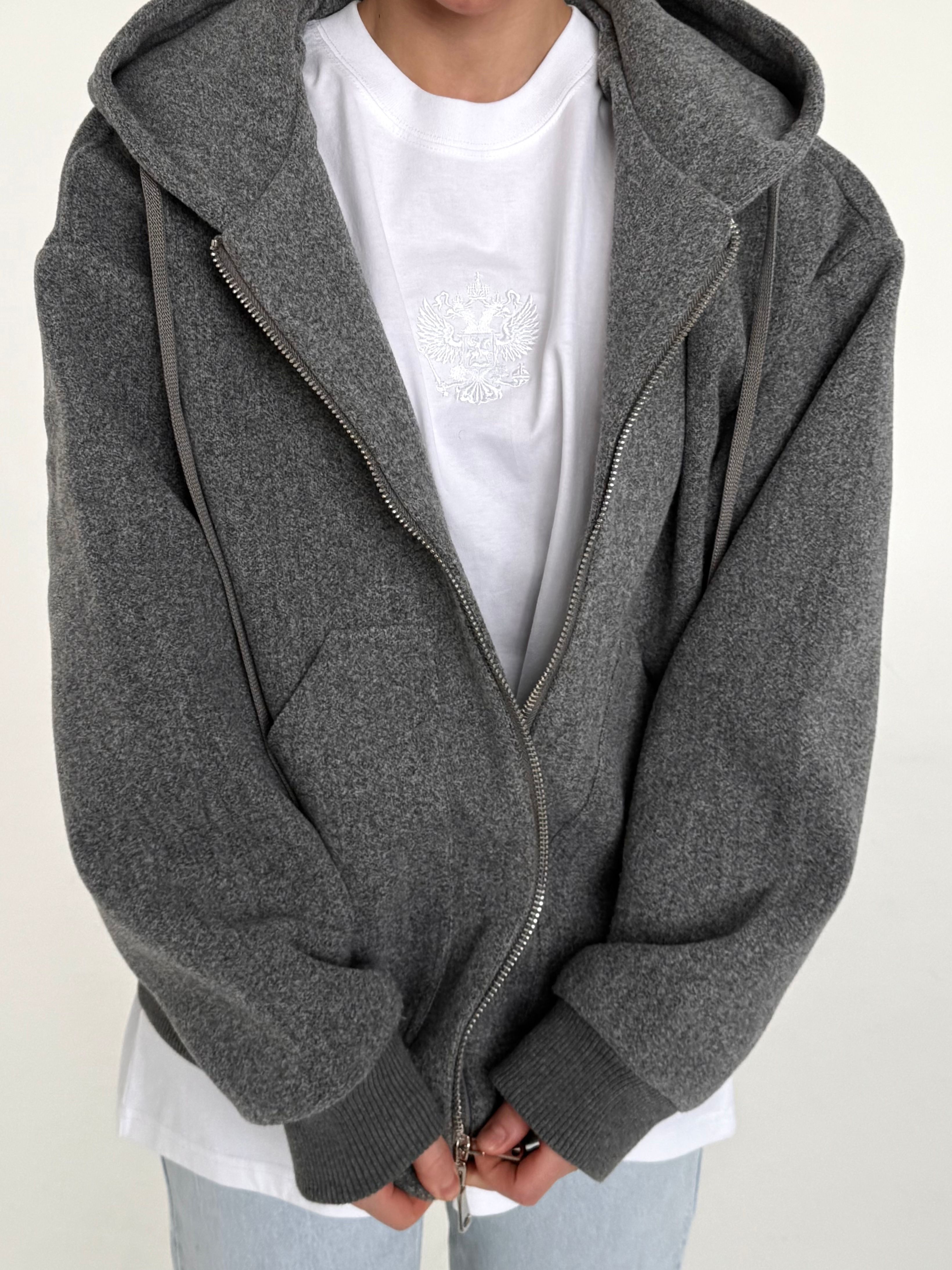 Бомбер в сером цвете с вышивкой герба