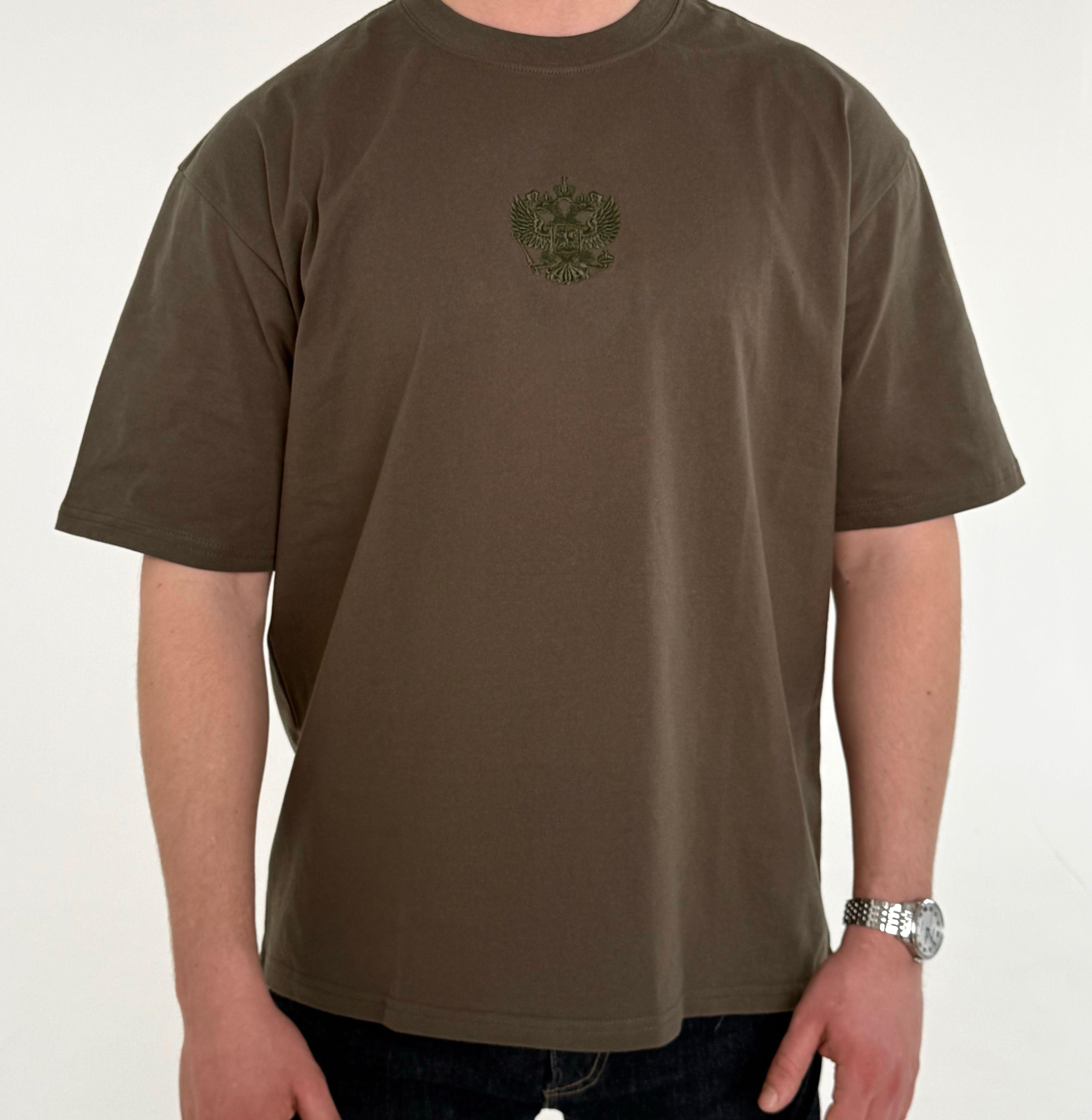 Футболка-ковер в цвете хаки