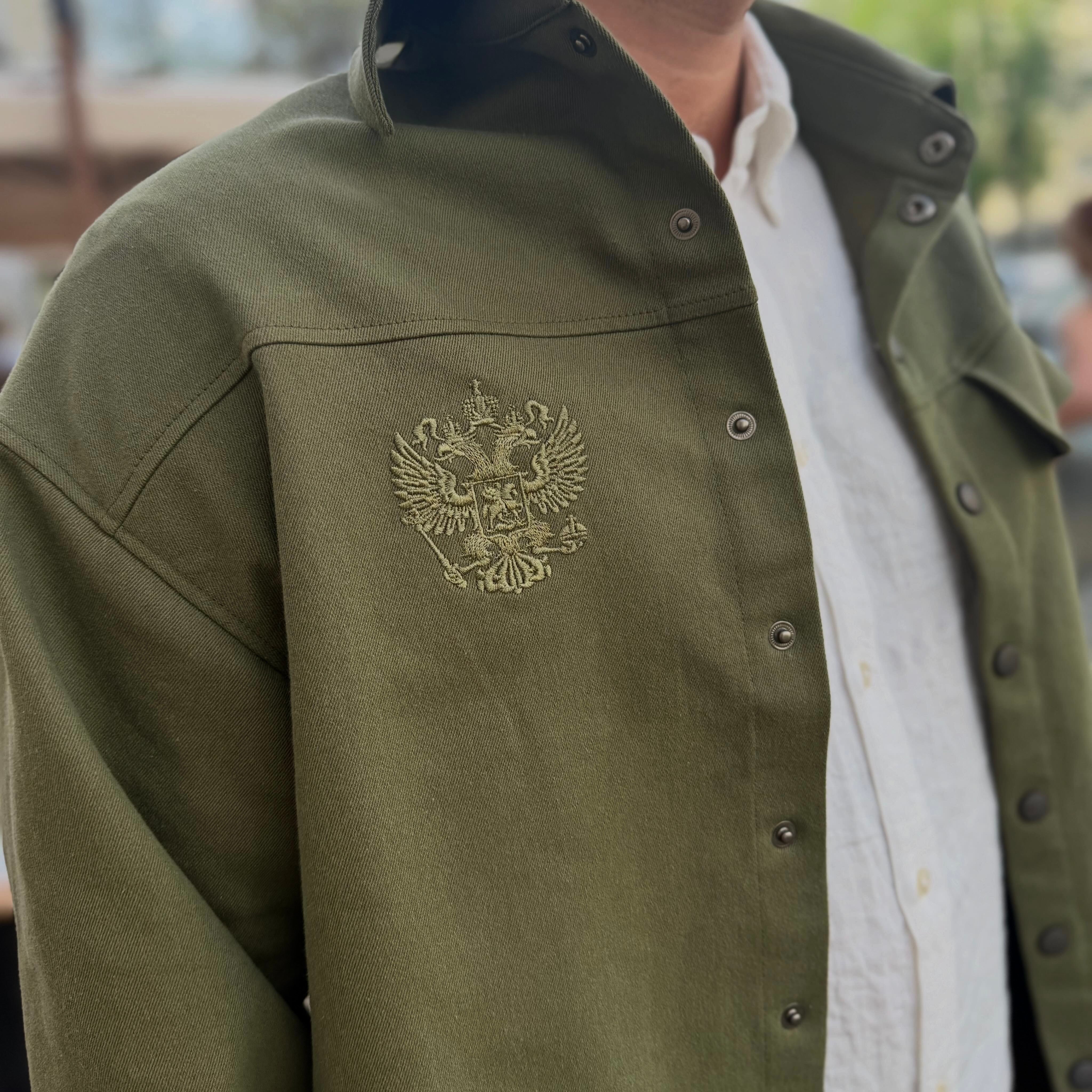 Рубашка с вышивкой Герба на груди