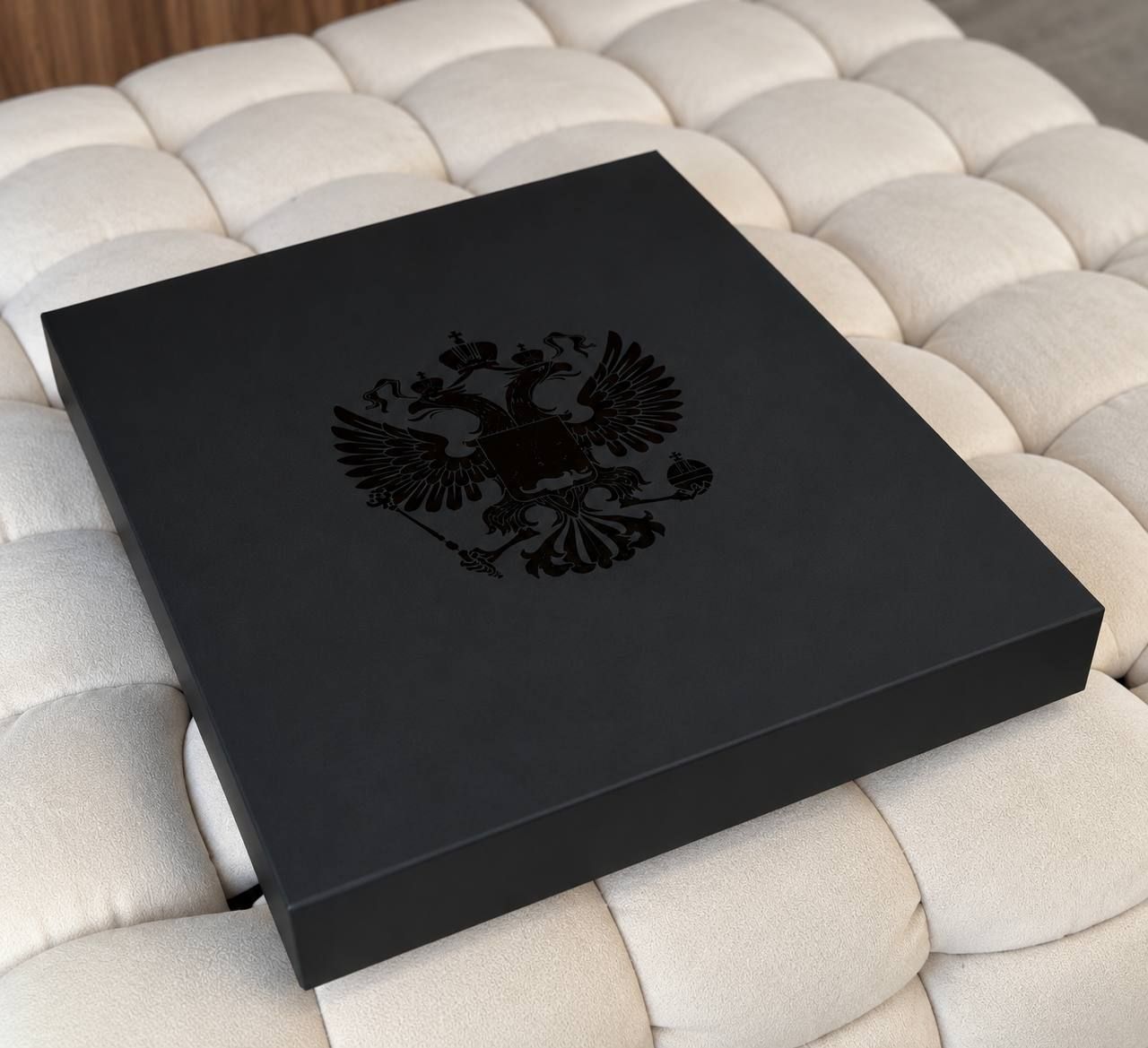 Подарочная коробка S